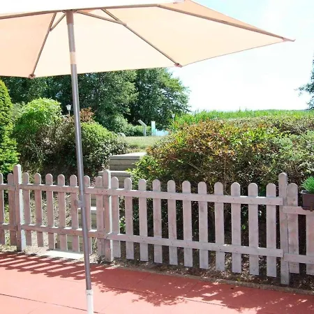 Landhaus Am See - Mit Terrasse Lejlighed *