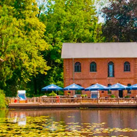 Landhaus Am See - Mit Terrasse Lejlighed *